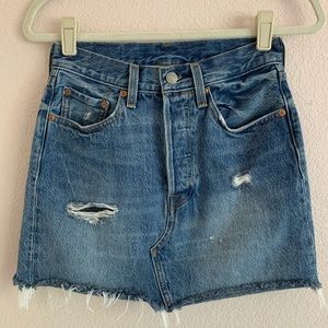 Levi’s Denim Mini Skirt
